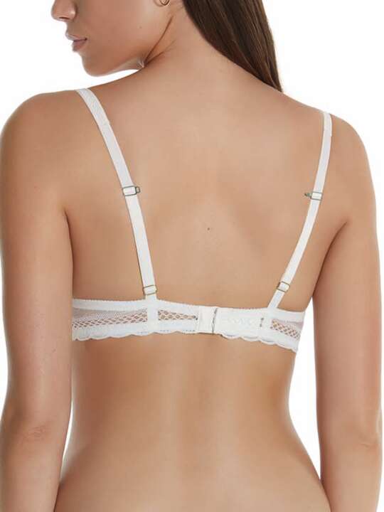 20815SE Plunging triangle bra Mia Selmark Ivory face