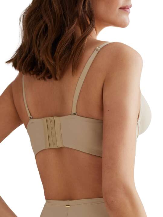 10815SE Deep-cut preformed bra Curves Selmark Skin face