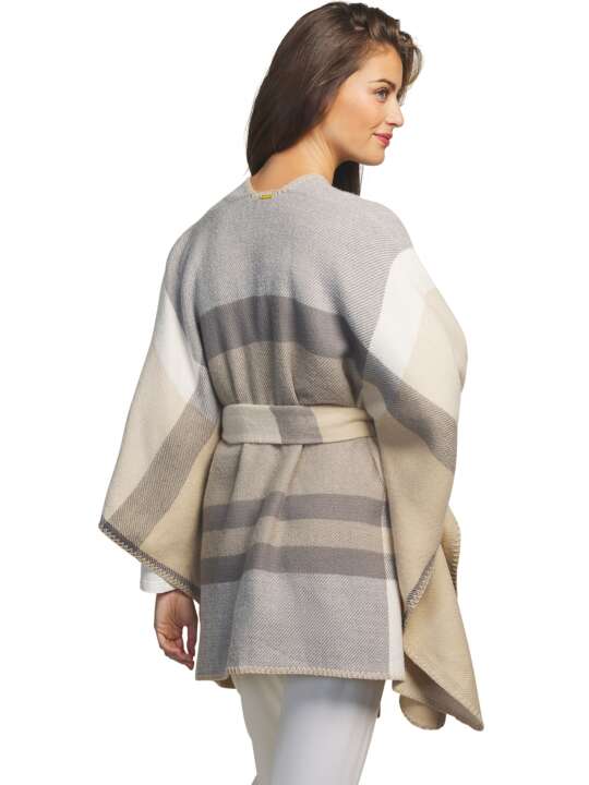 PC083SE Poncho with belt Complementos Romantica Selmark Beige face