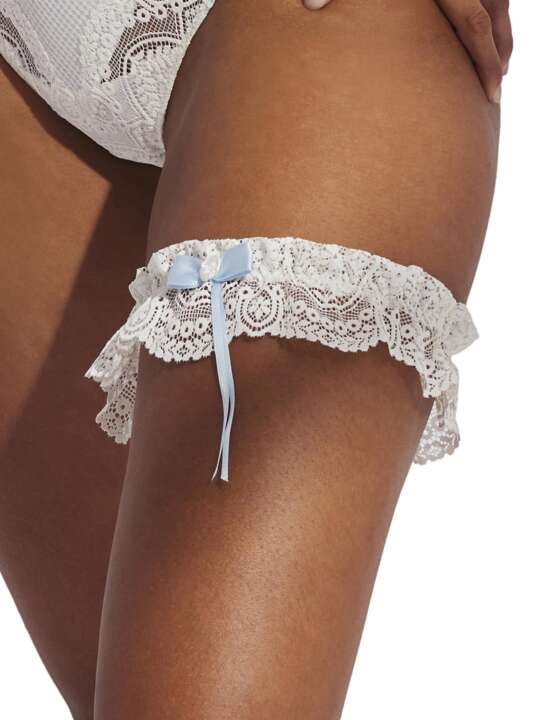 31108SE Garter Matilda wedding Selmark Ivory face