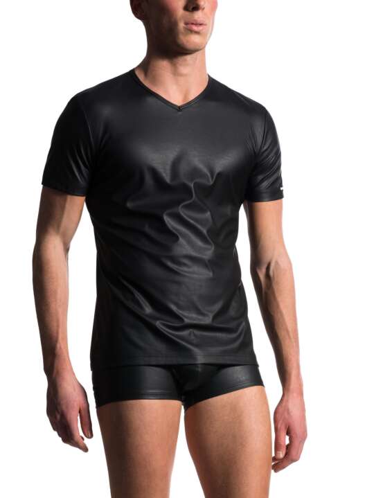 208178M M104 Manstore V-Neck Short Sleeve T-Shirt Black face