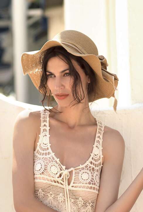 B0099 One size hat Selmark Mare Beige face